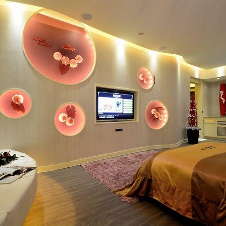 Hea Duenn Motel Taichung Exterior foto