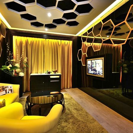 Hea Duenn Motel Taichung Exterior foto