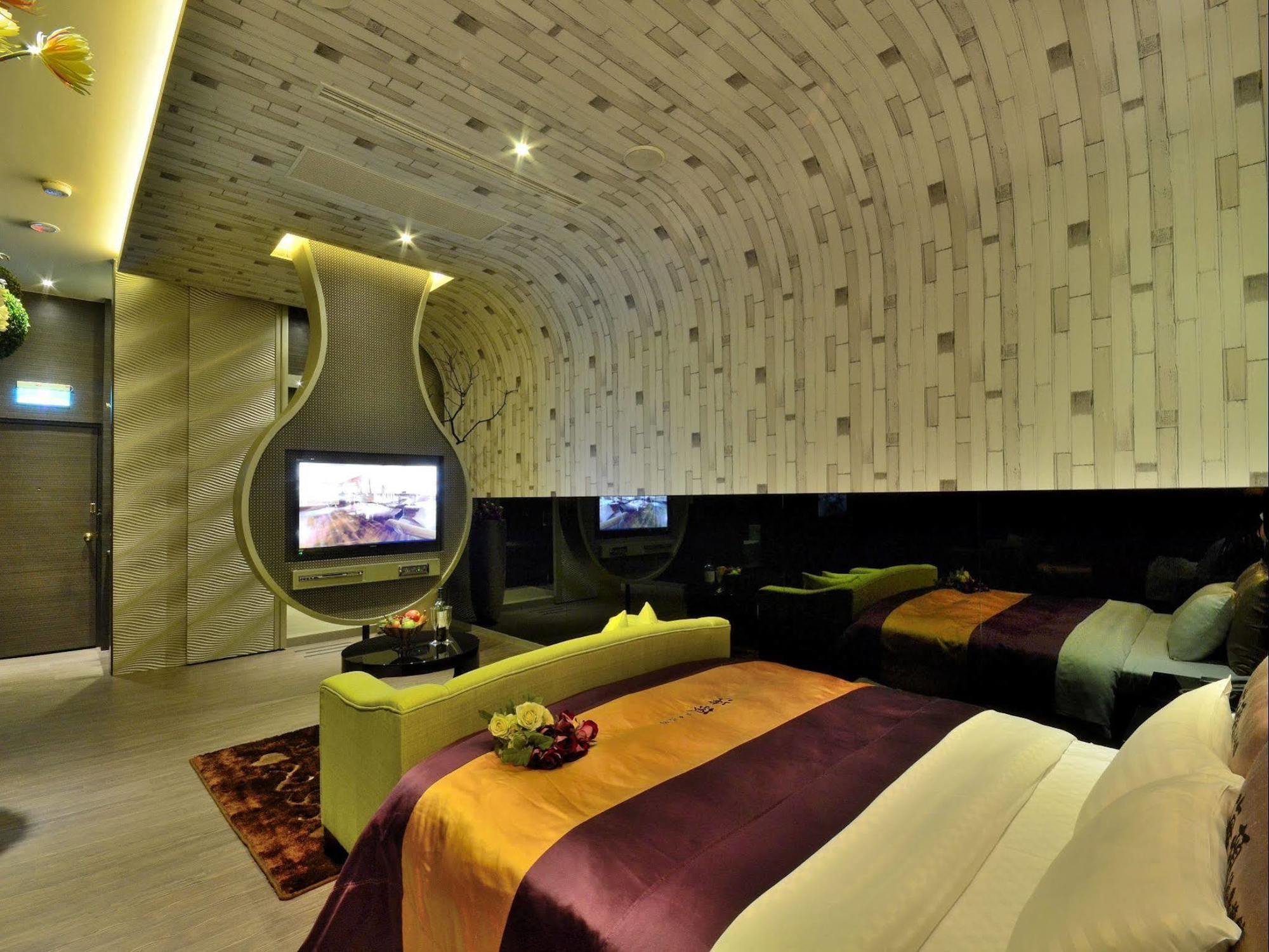 Hea Duenn Motel Taichung Exterior foto