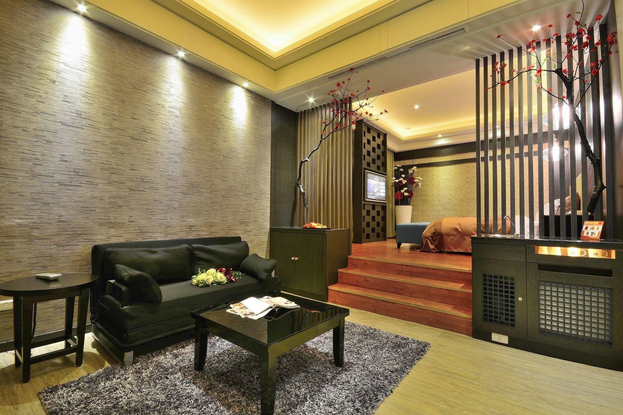 Hea Duenn Motel Taichung Exterior foto