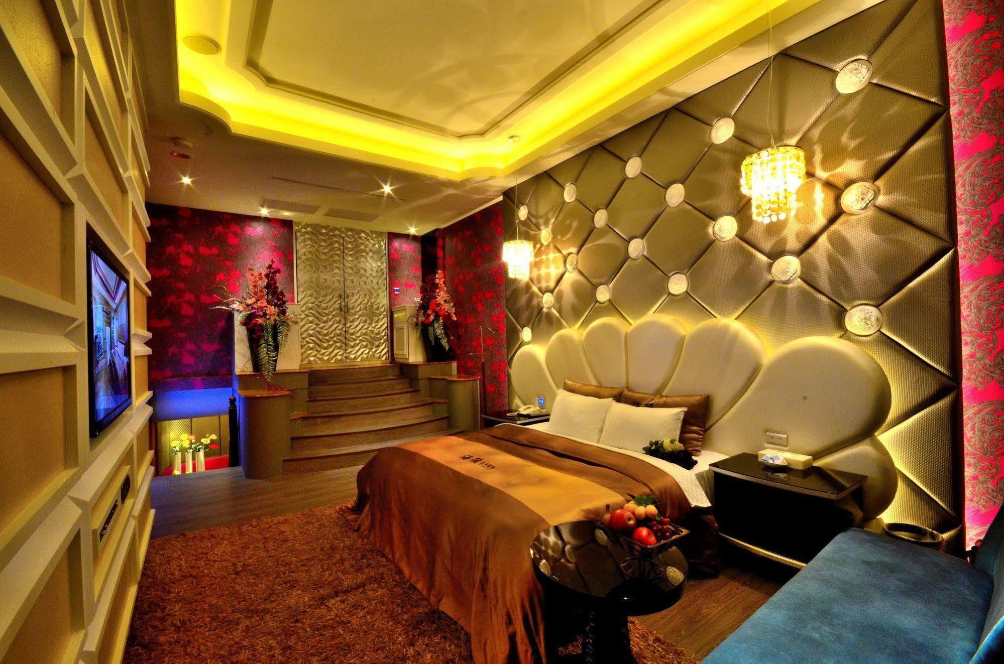 Hea Duenn Motel Taichung Exterior foto