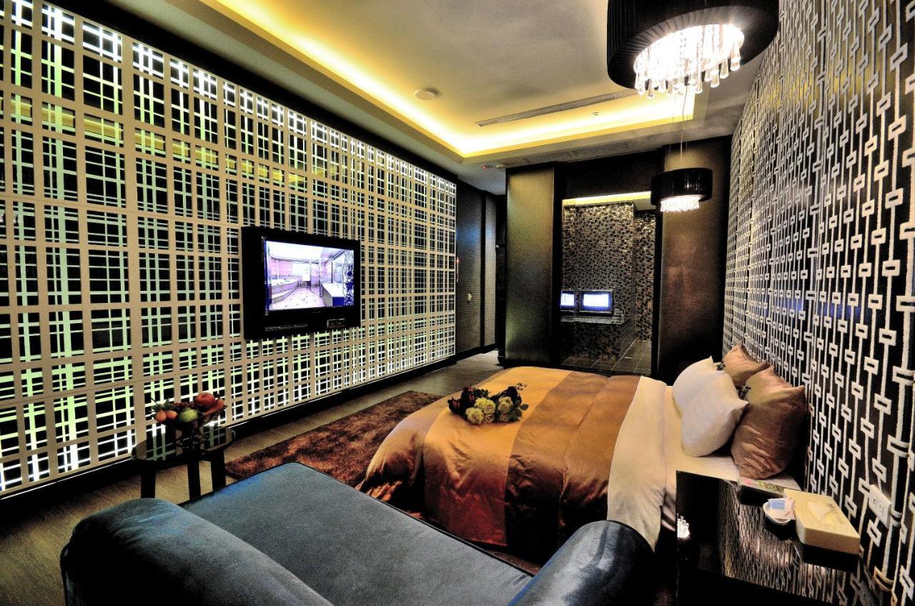 Hea Duenn Motel Taichung Exterior foto