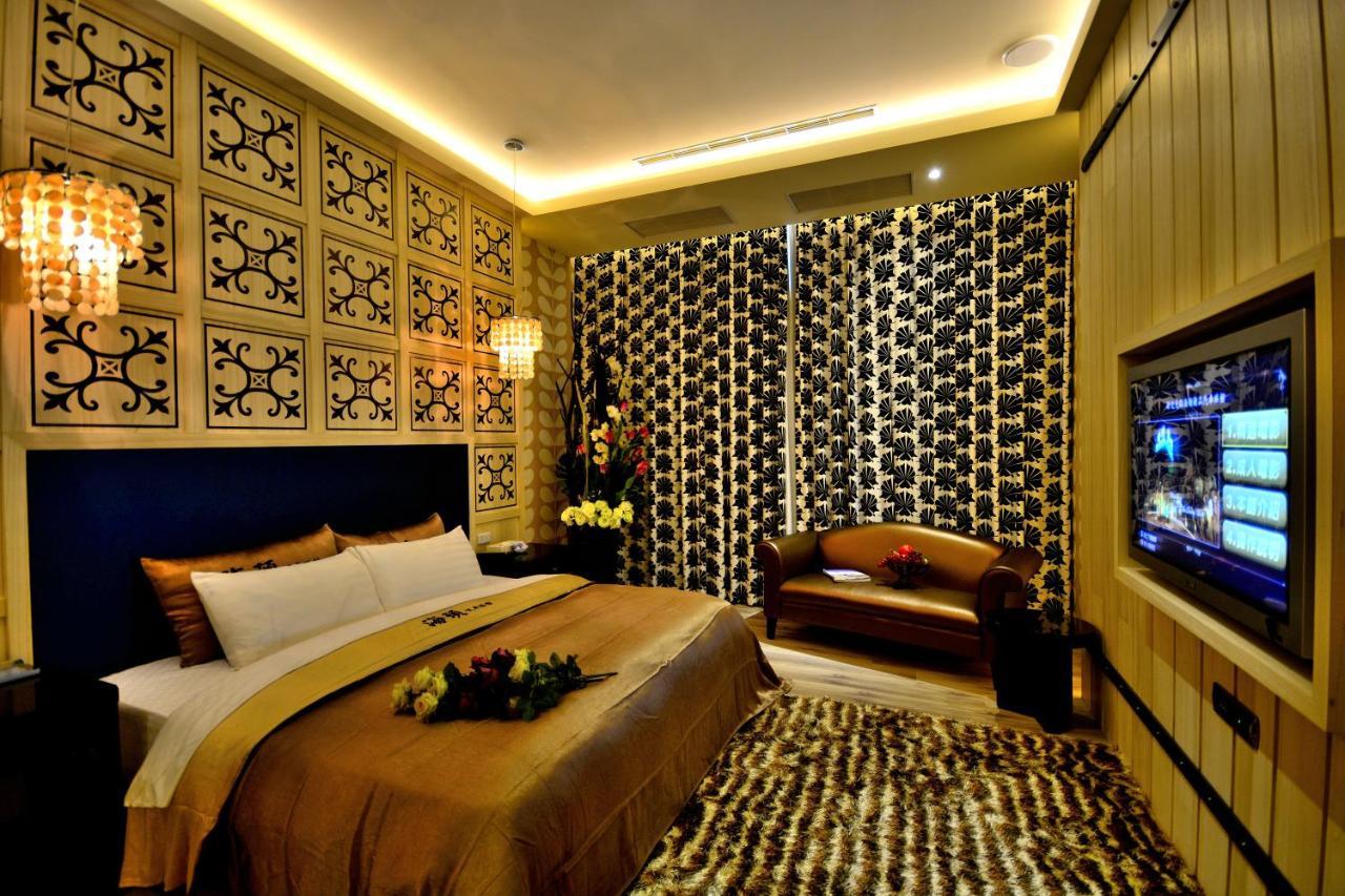 Hea Duenn Motel Taichung Exterior foto