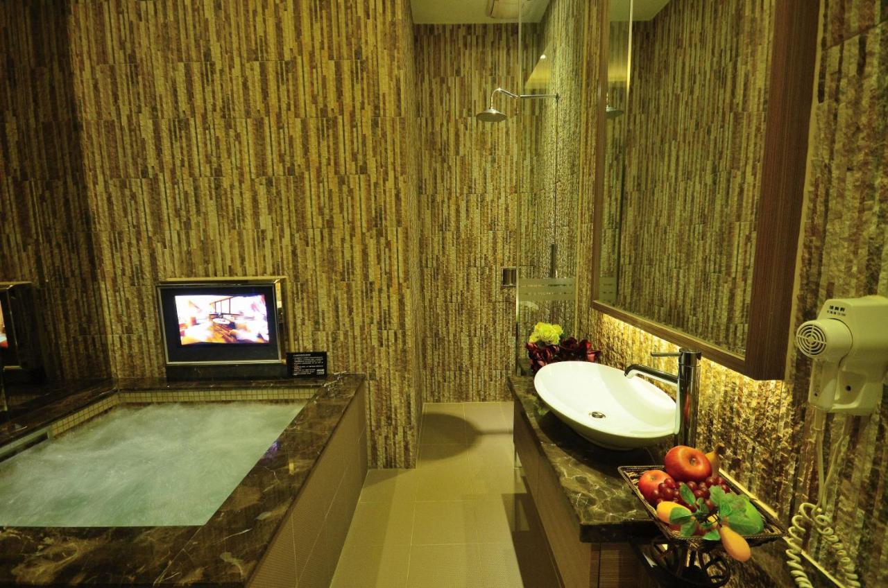 Hea Duenn Motel Taichung Exterior foto