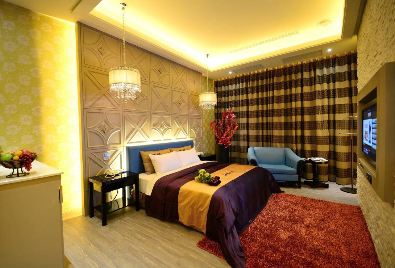 Hea Duenn Motel Taichung Exterior foto