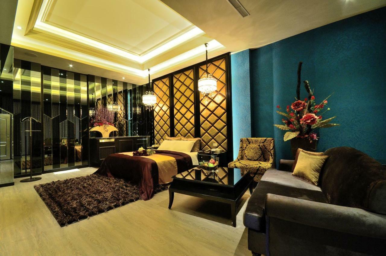 Hea Duenn Motel Taichung Exterior foto