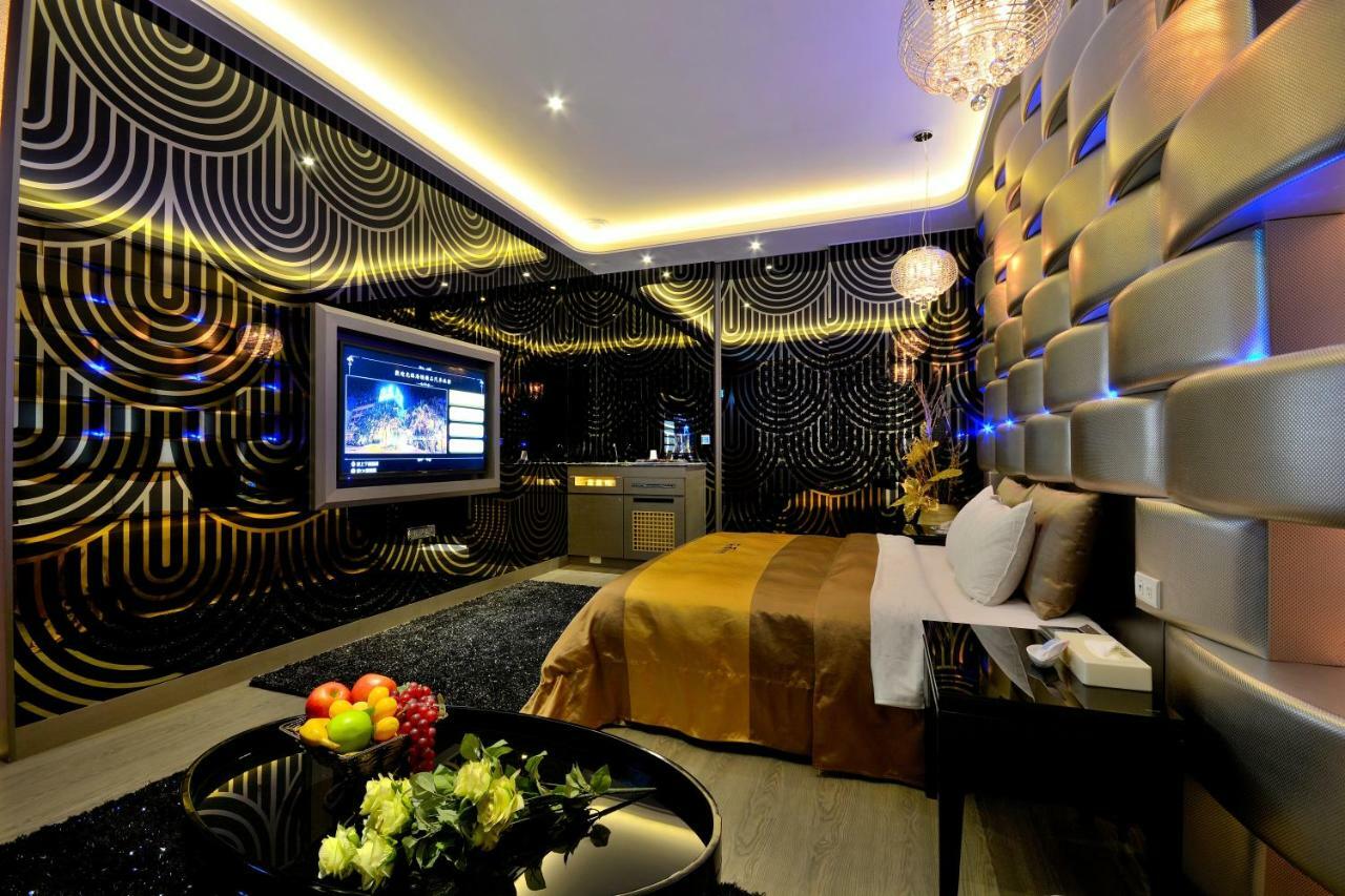 Hea Duenn Motel Taichung Exterior foto