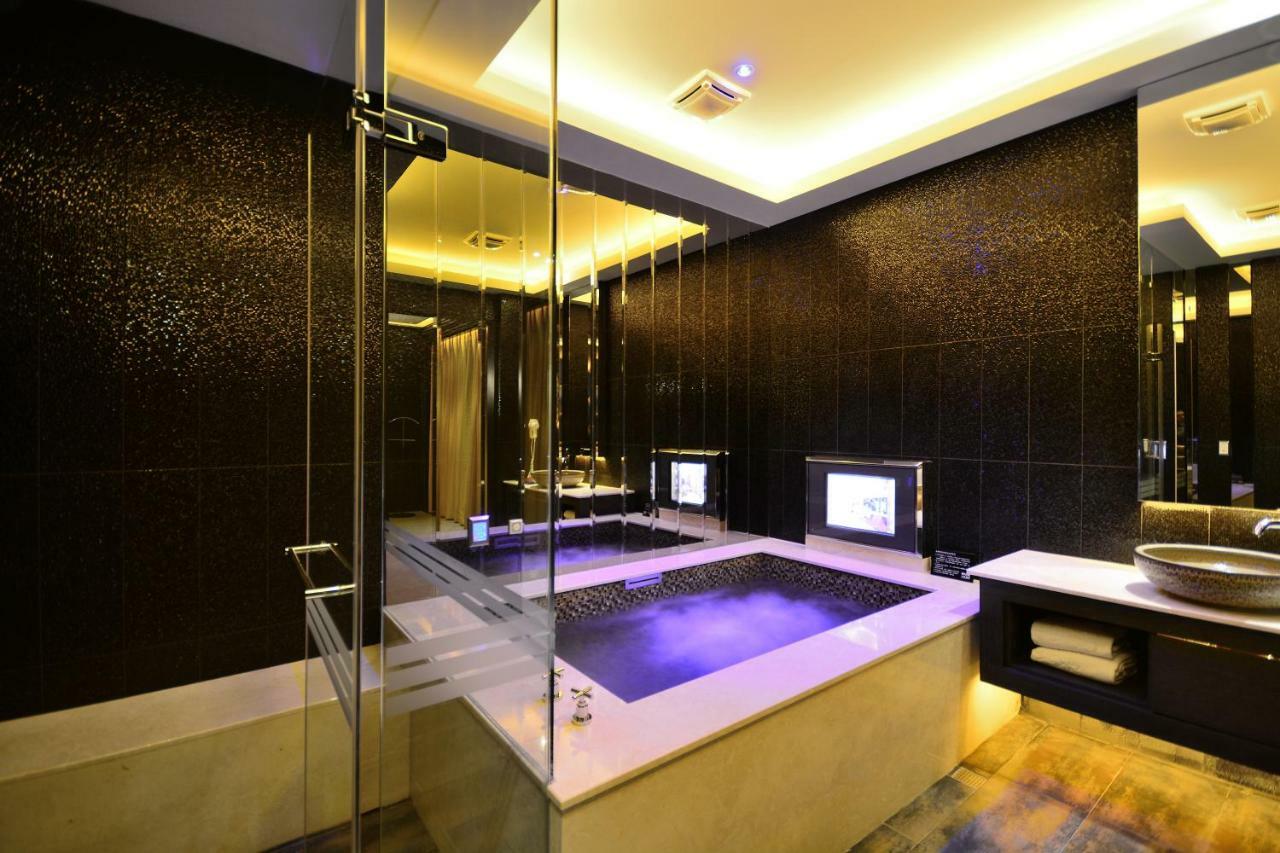 Hea Duenn Motel Taichung Exterior foto